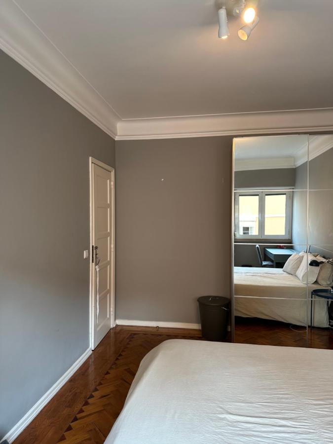 Campo De Ourique Rooms Lisbon Bagian luar foto